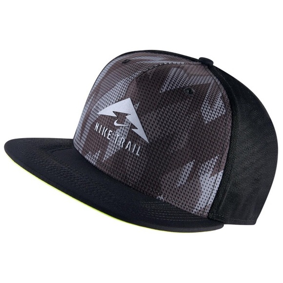 nike trail aerobill trucker hat